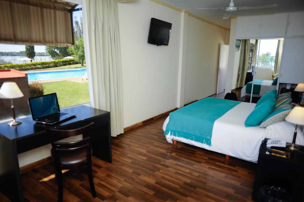 מונטה קסרוס Manantiales Hotel De Turismo מראה חיצוני תמונה