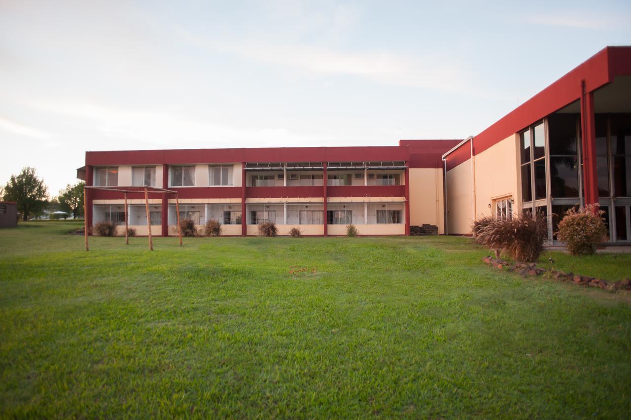 מונטה קסרוס Manantiales Hotel De Turismo מראה חיצוני תמונה